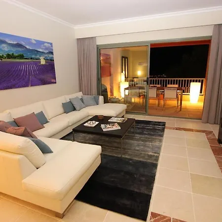 Los Flamingos 2-bed With Stunning Views Estepona